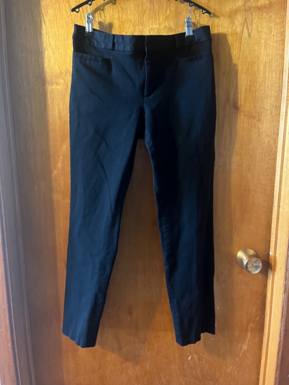 Woman’s Banana Republic Black  Tailored Dress Pants 8